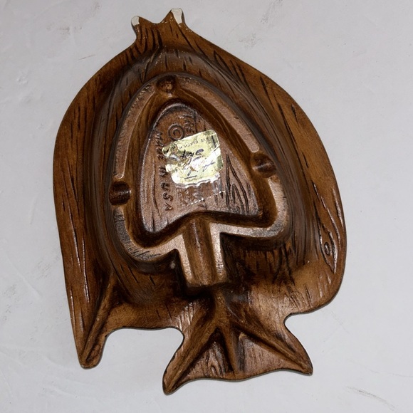 Vintage Treasure Craft Ashtray - Picture 6 of 6